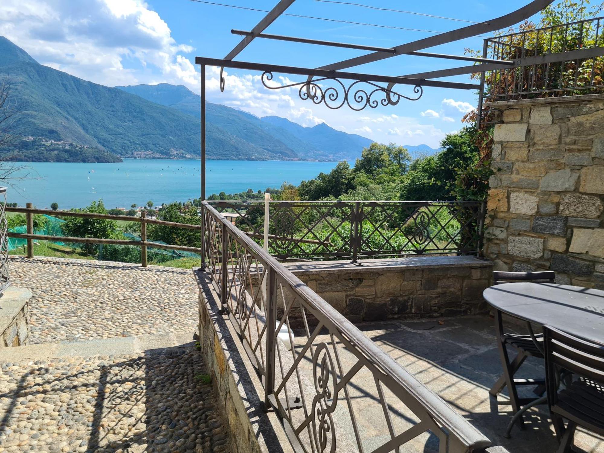 Residence Giglio Comer See Граведона Екстериор снимка